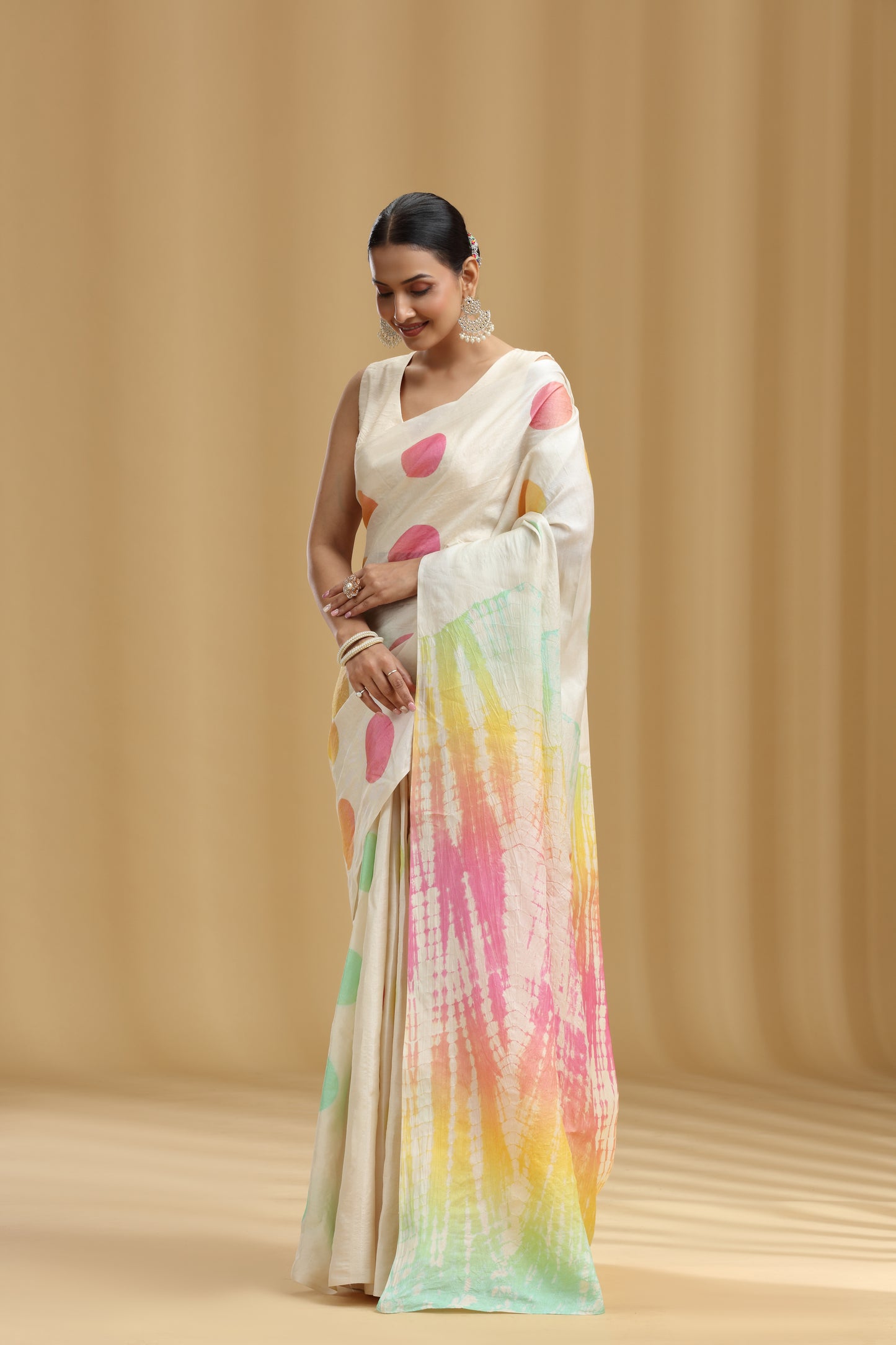 Ivory Dola Silk Tussar Print Saree (Unstitched)