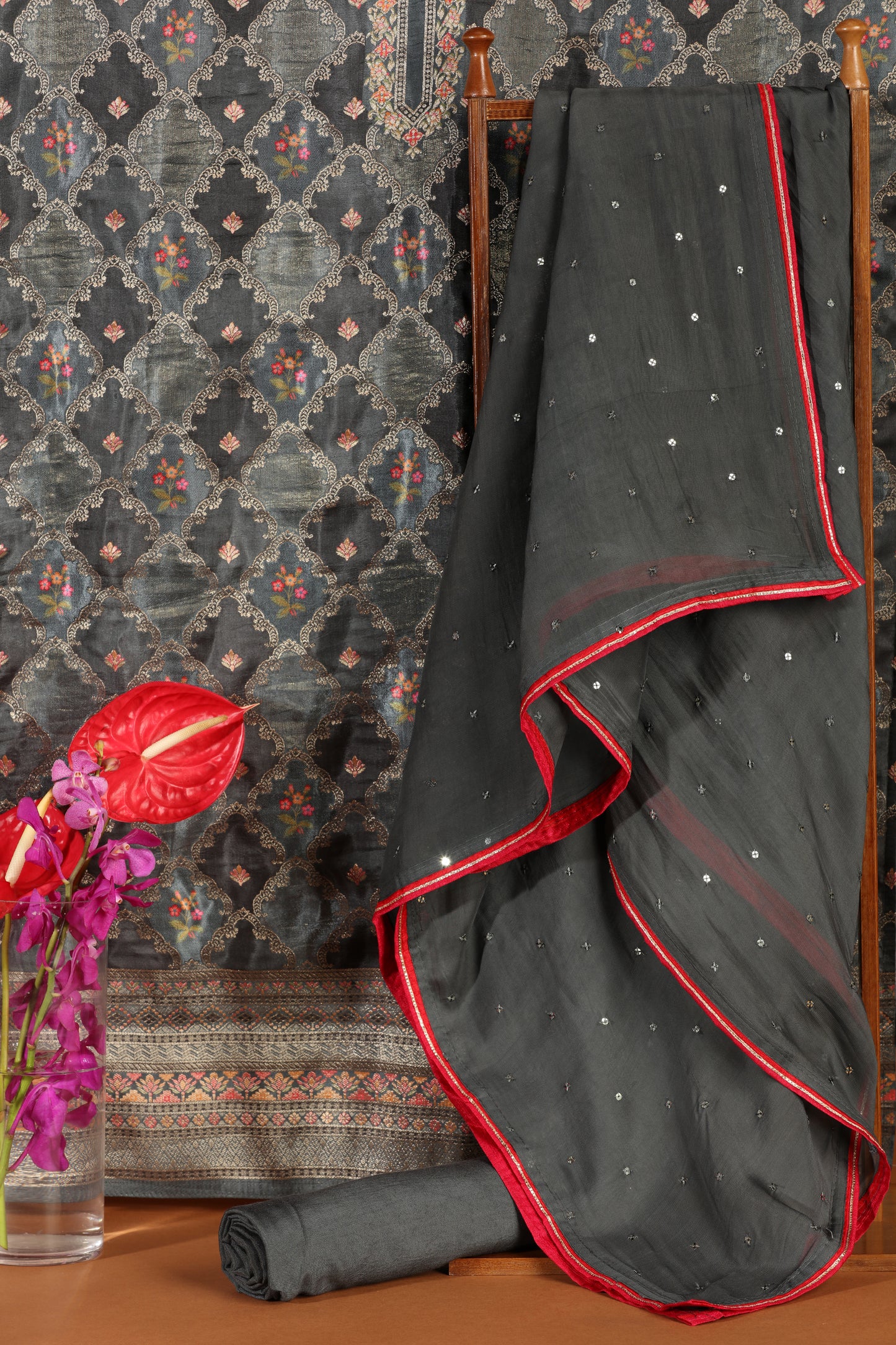 Elegant Grey Printed Cotton & Organza Suit Set