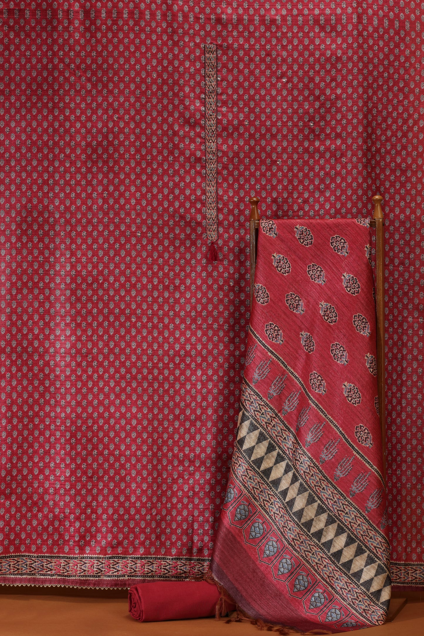 Pink Kathaan Silk Dress Material Suit