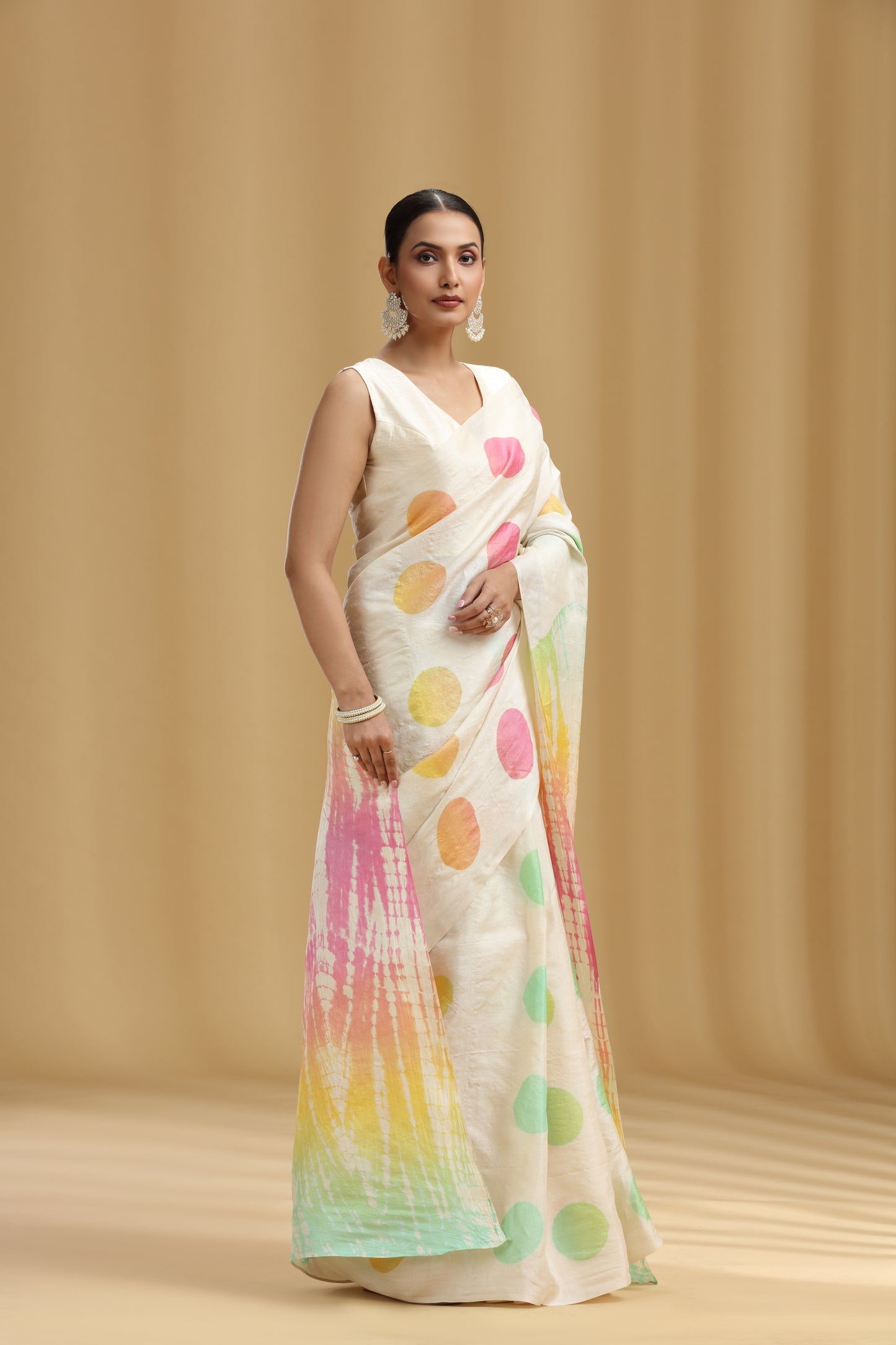Ivory Dola Silk Tussar Print Saree (Unstitched)