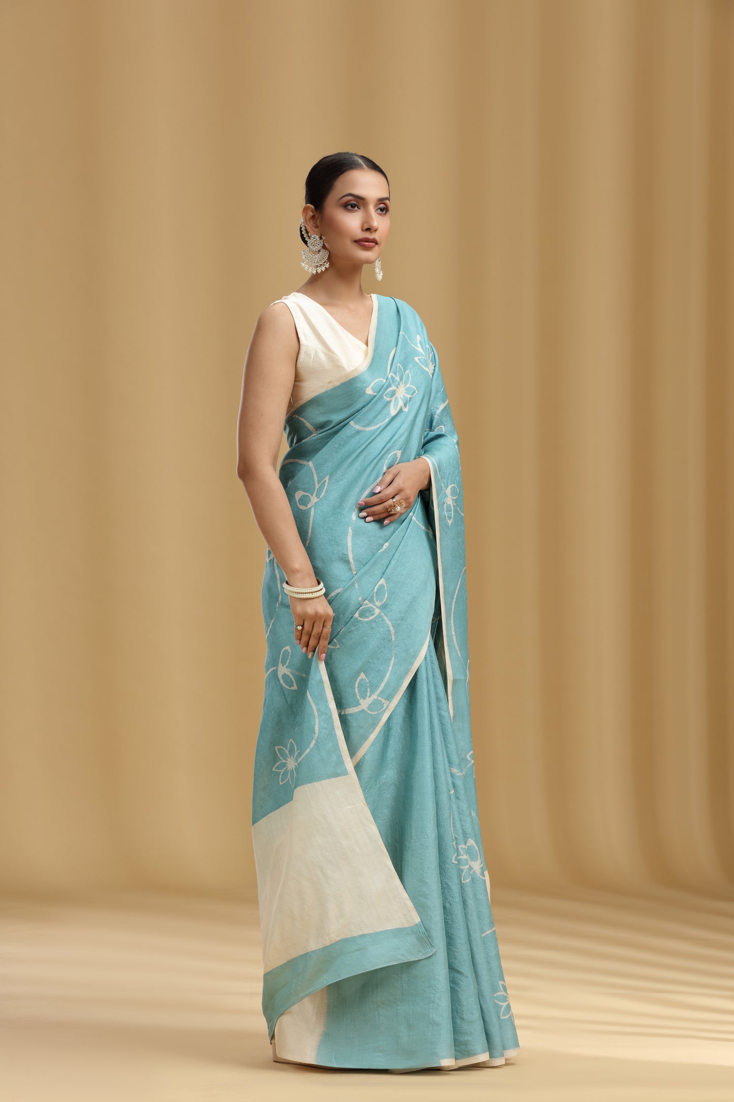 Ice Blue Dola Silk Tussar Print Saree (Unstitched)