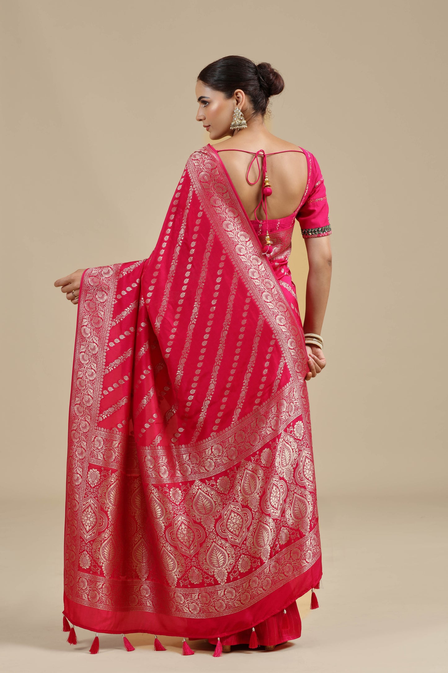 Pink Dola Silk Saree with Unstitched Blouse
