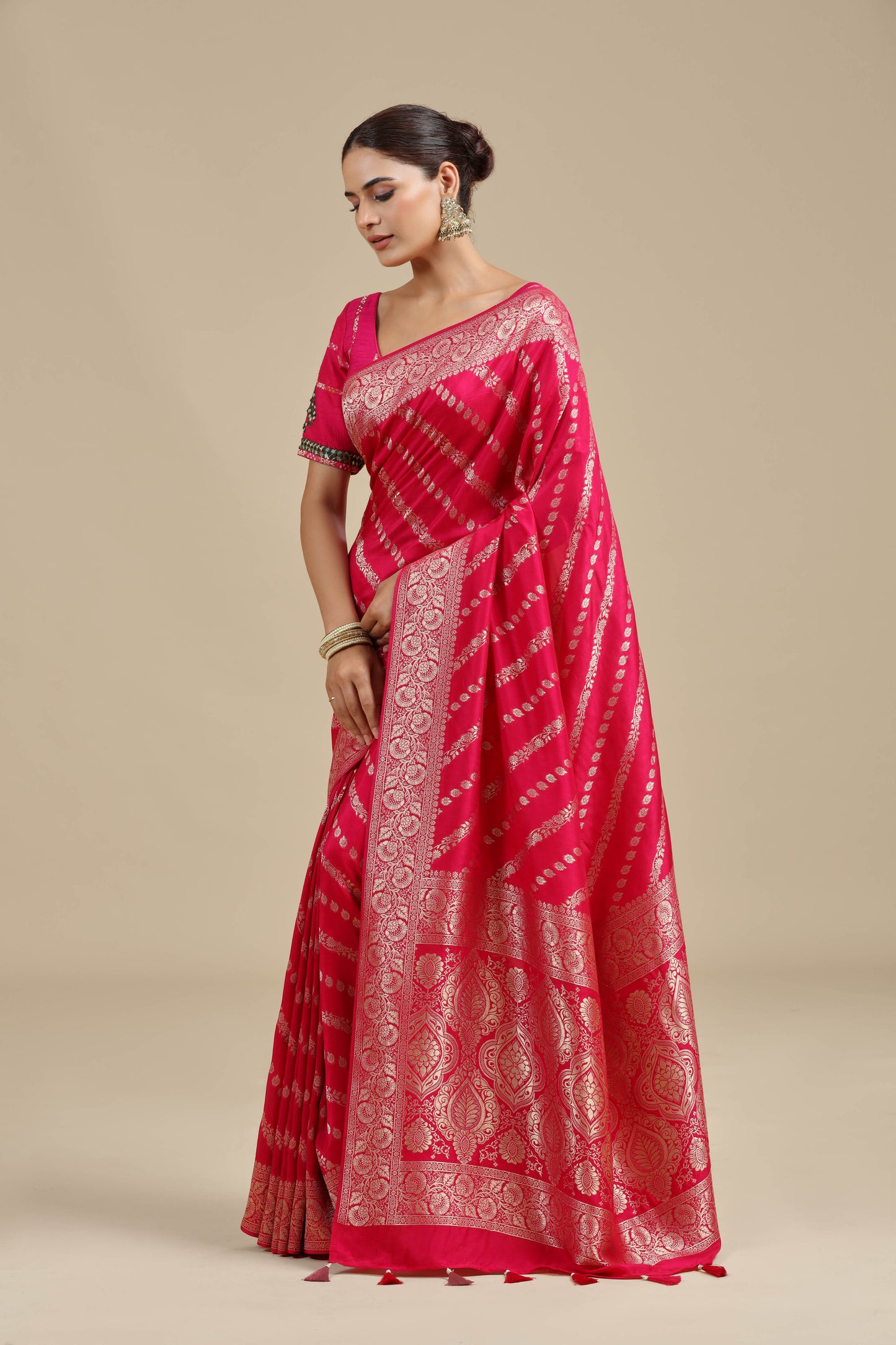 Pink Dola Silk Saree with Unstitched Blouse