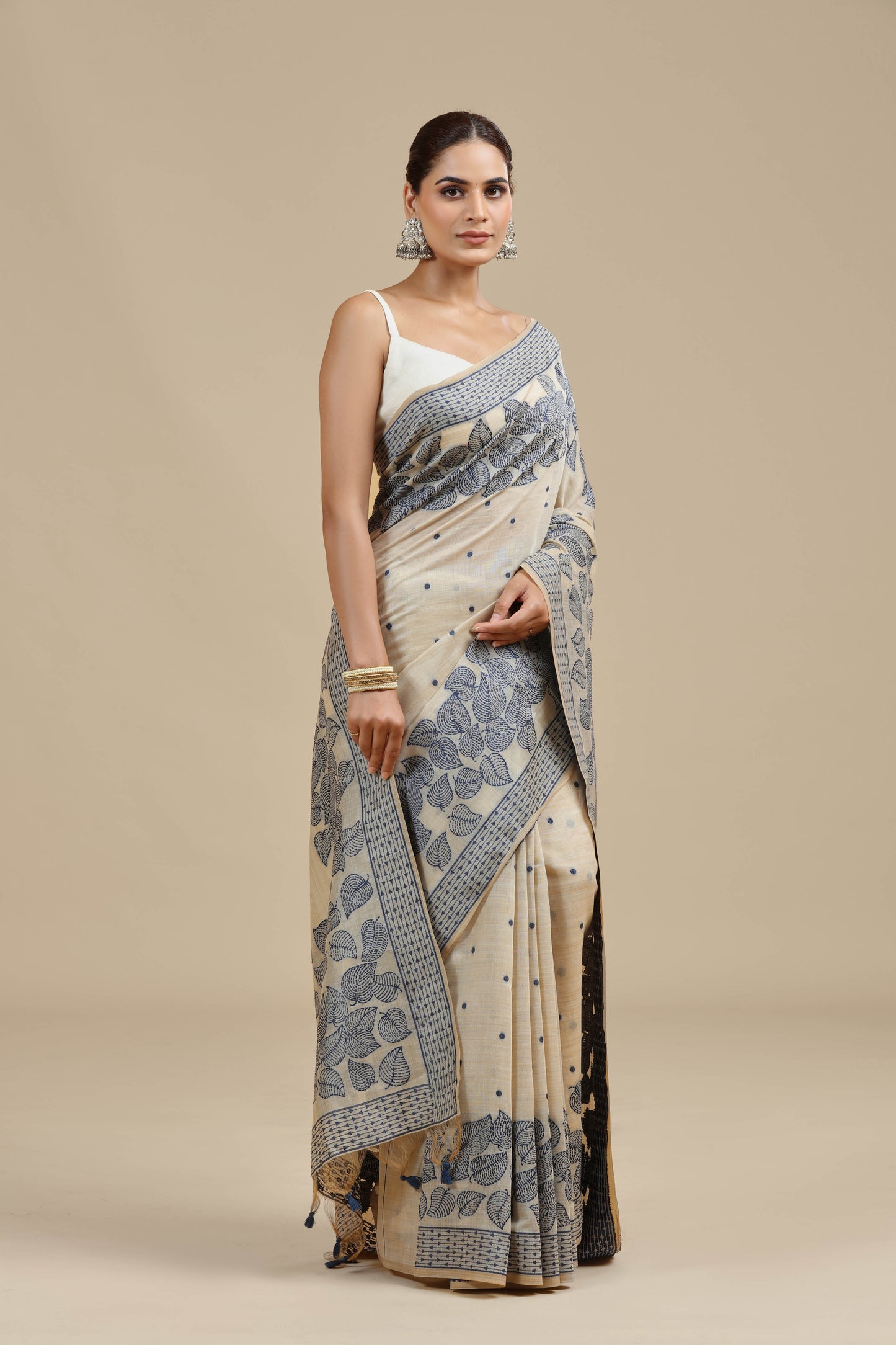 Beige Threadwork Chanderi Saree with Unstitched Blouse