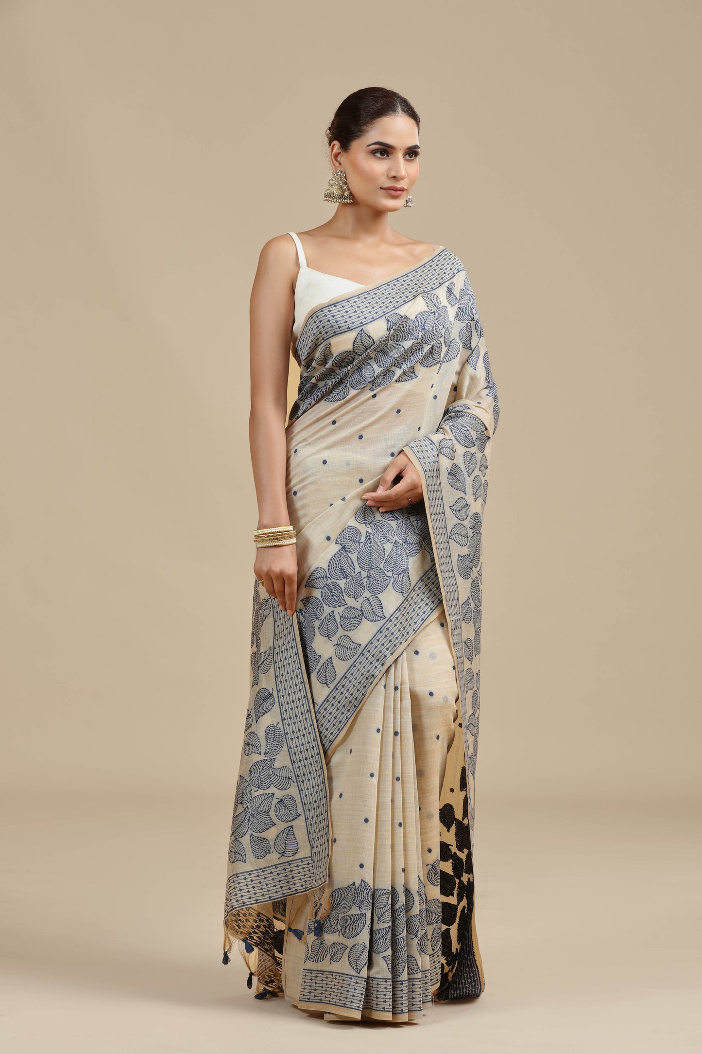 Beige Threadwork Chanderi Saree with Unstitched Blouse