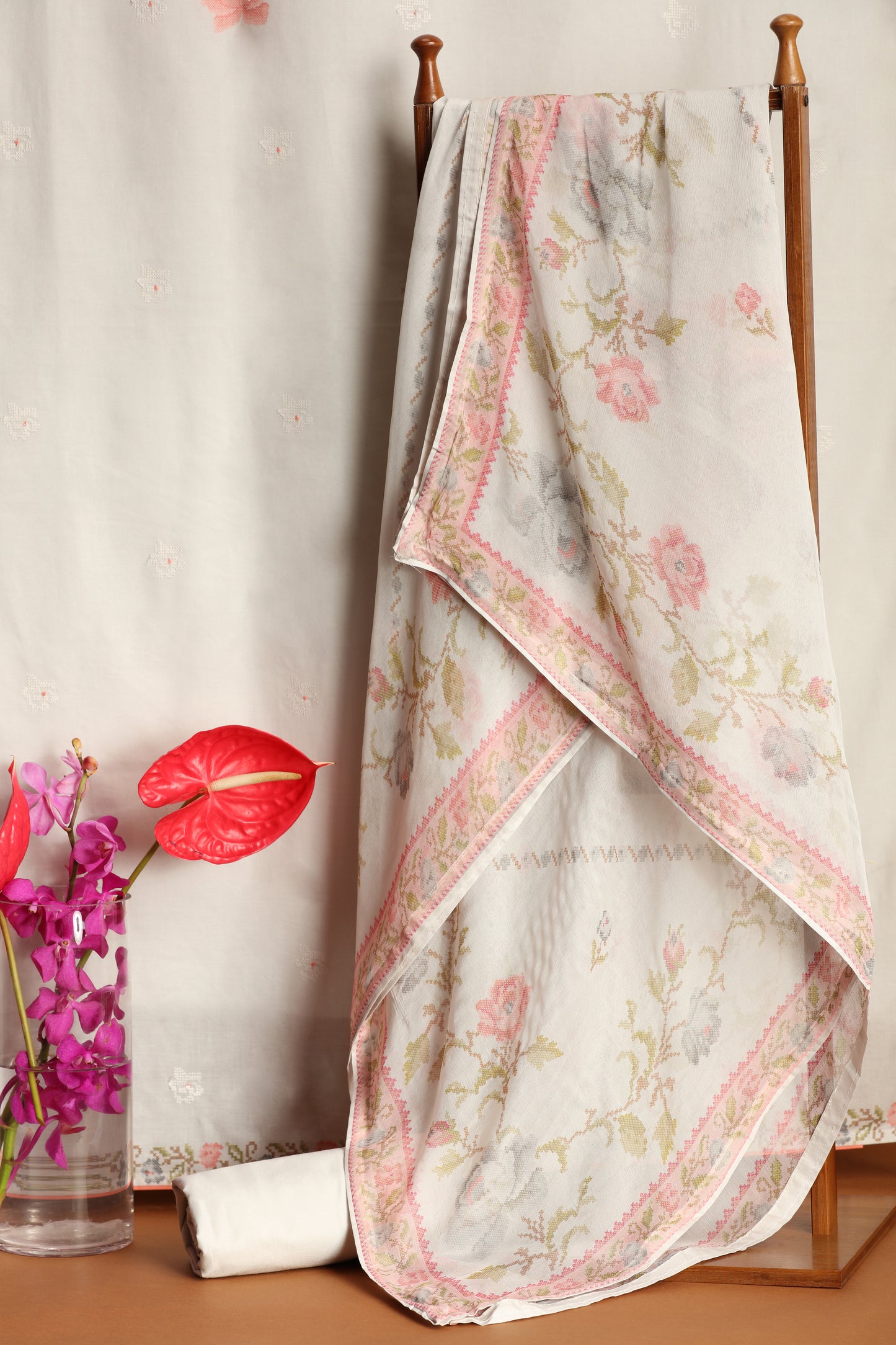 Grey Cotton Suit Set with Chiffon Dupatta