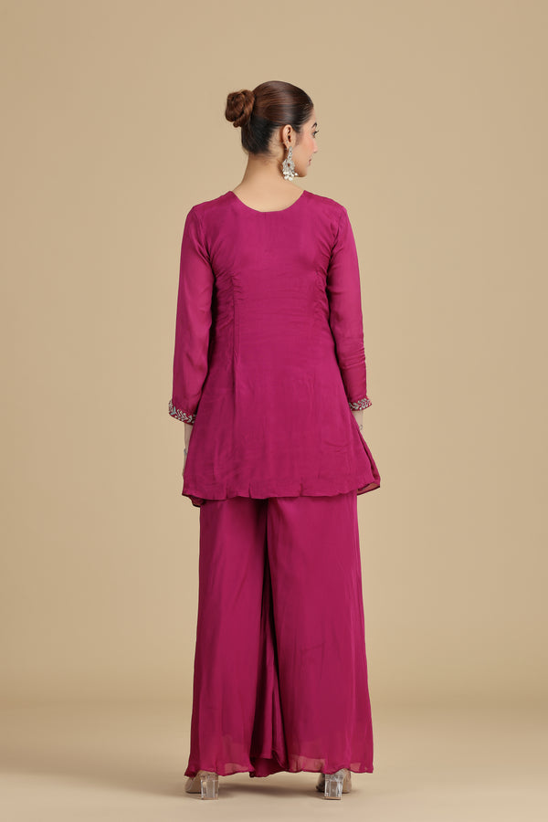 Magenta Crepe Kurta Set with Sequins and Zari Detailing