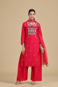 Pink Raw Silk Kurta Set with Sequins & Pearls