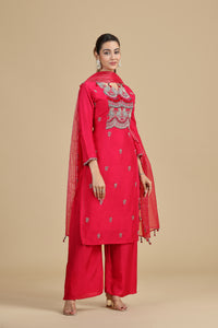 Pink Raw Silk Kurta Set with Sequins & Pearls