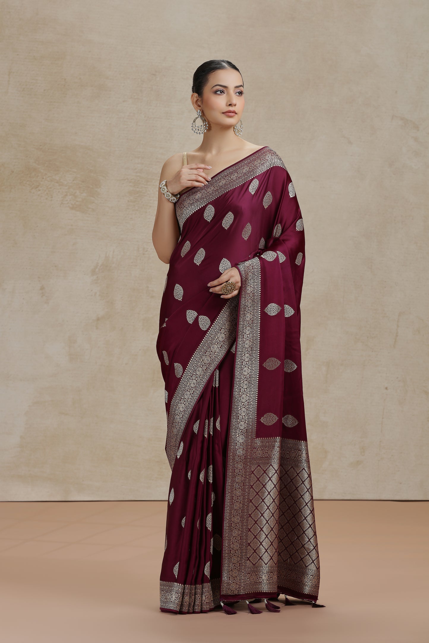 Maroon Dola Silk Saree with Woven Detailing