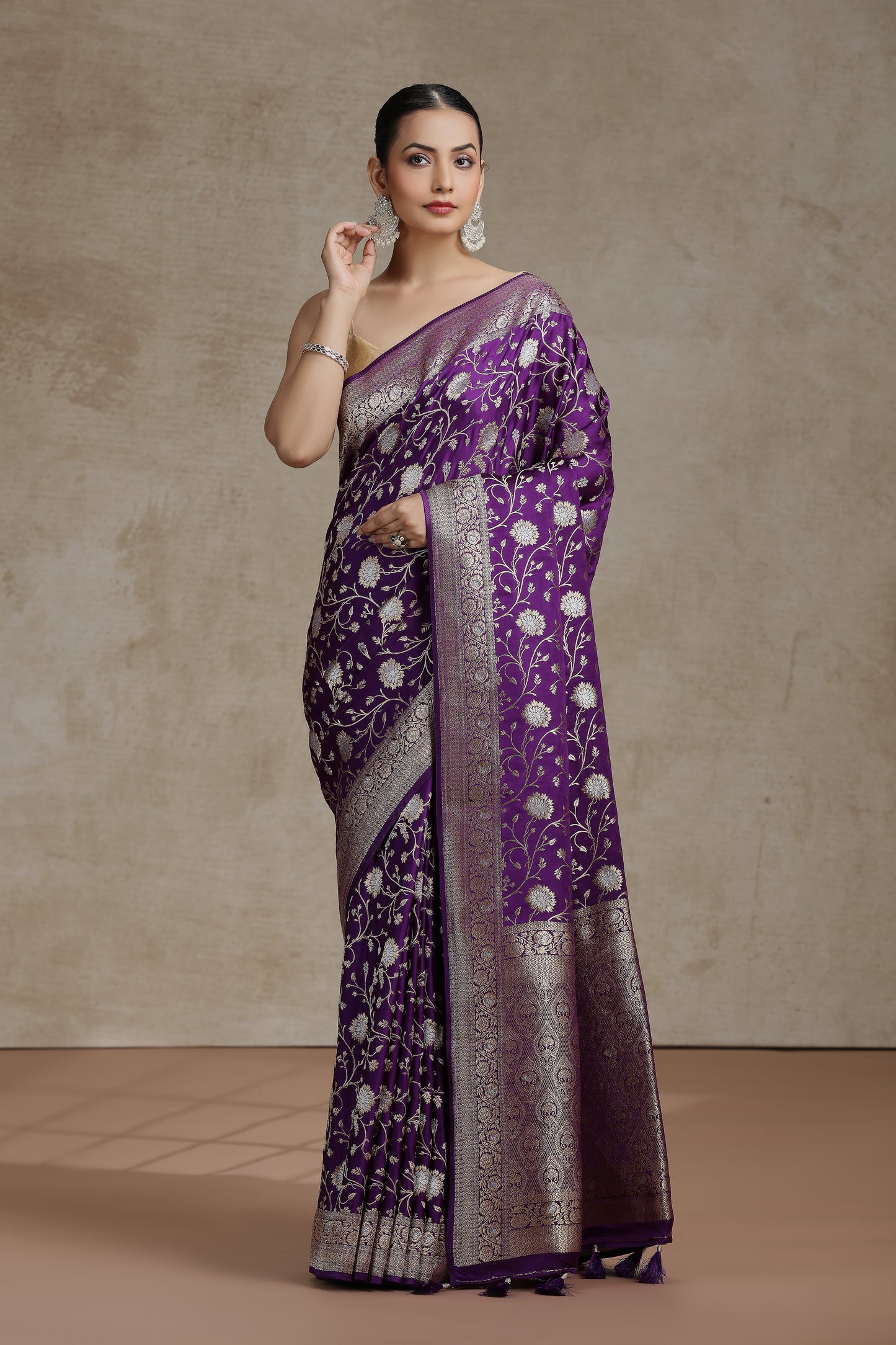 Purple Dola Silk Saree with Woven Detailing