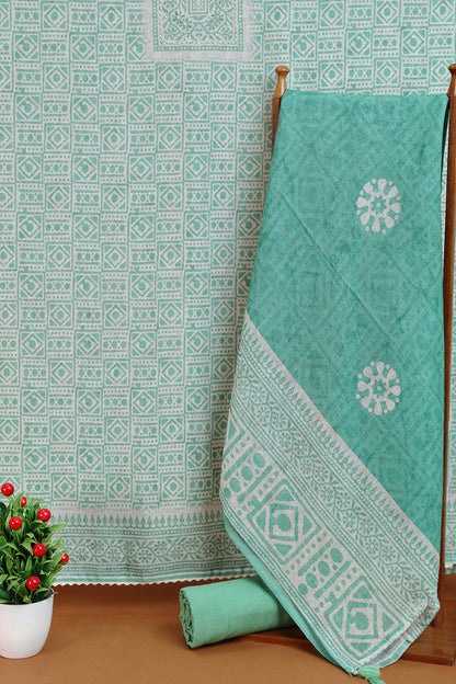 Green Floral Embroidered kurta with Lace Borders