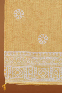 Golden Floral Embroidered kurta with Lace Detailing