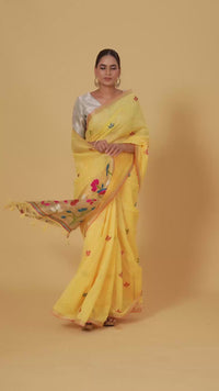 Yellow Threadwork Cotton Saree with Unstitched Blouse
